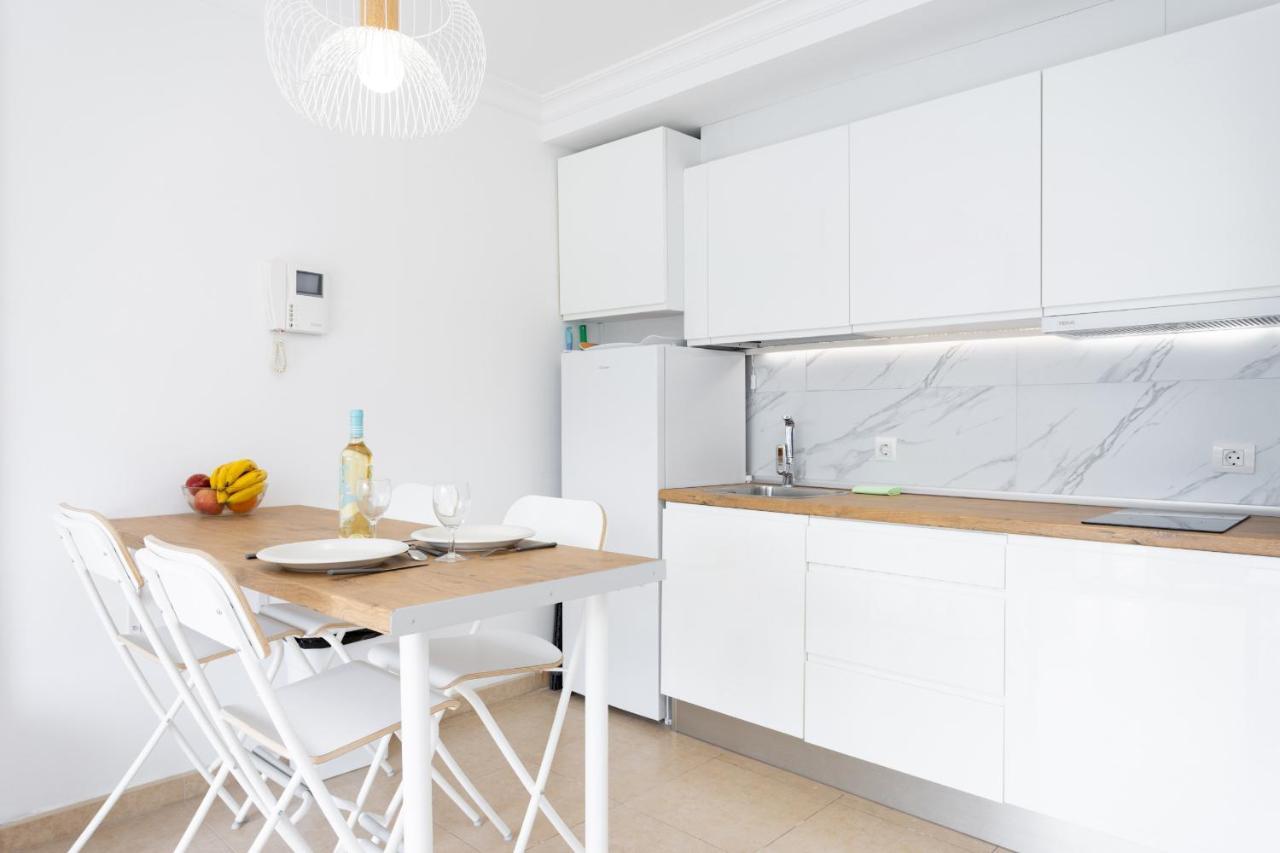 Playa San Juan With Sea View Apartment Екстериор снимка